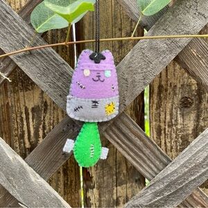 Felt Frankenstein’s Monster Ornameny